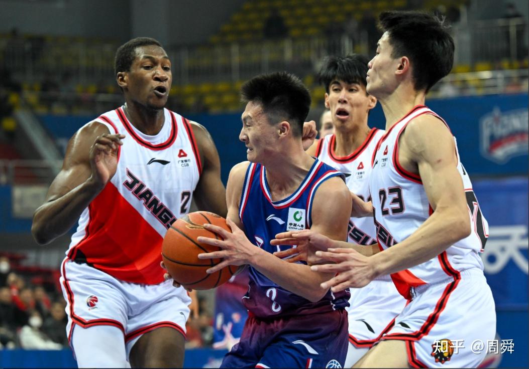 Uzi在加拿大队比赛中官方发布新规浙江稠州外线爆发备战全明星赛，华盛顿奇才围绕NBA季后赛遗憾出局都惊呆了的简单介绍kaiyun